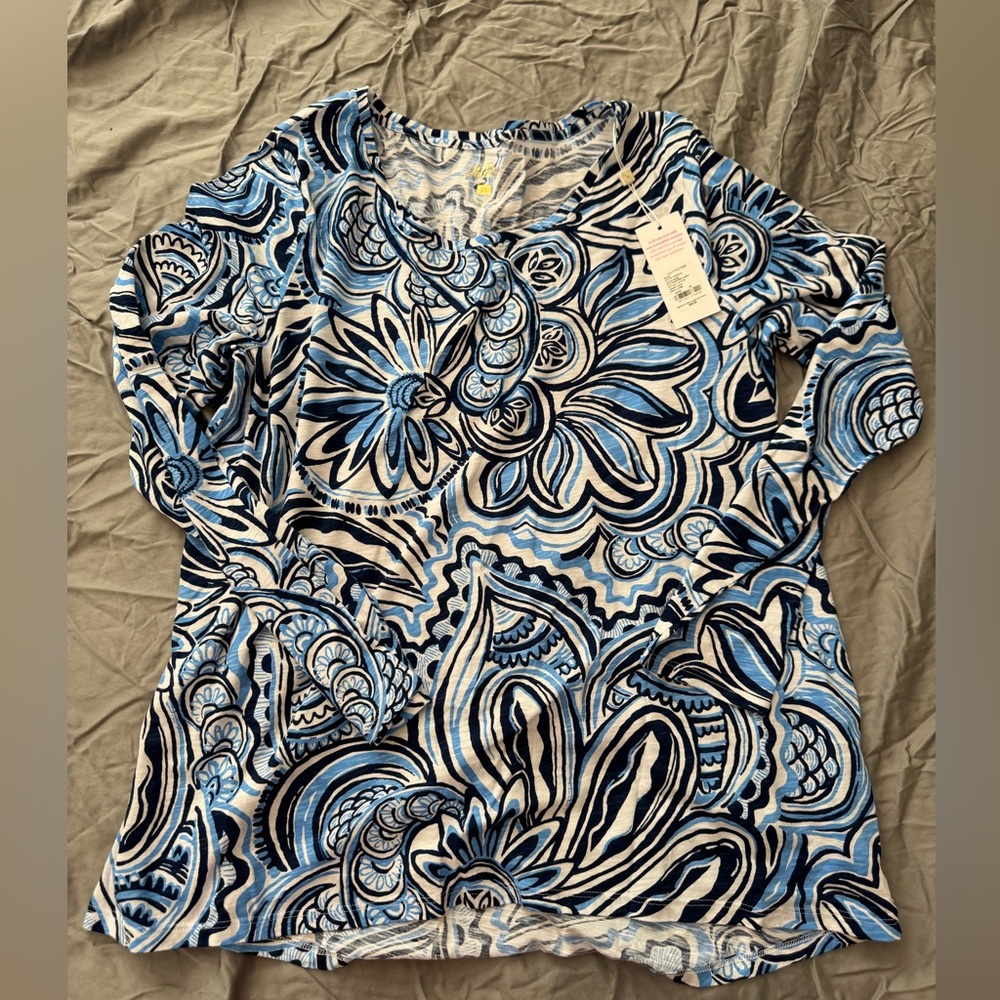 Lilly Pulitzer Etta Long Sleeve Scoopneck Tshirt Size XL NWT